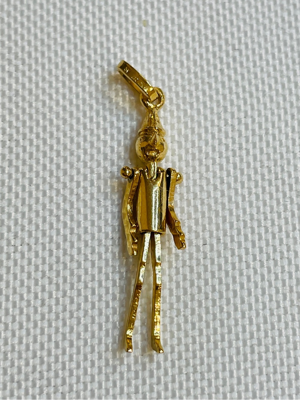 Vintage 18k Yellow Gold Articulated Pinocchio Puppet Moving Pendant